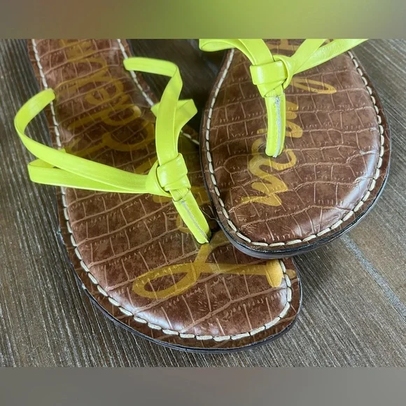 Sam Edelman Flip Flops Lime Green - Picture 5 of 10